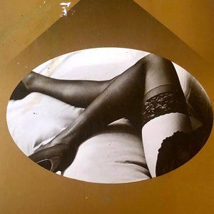 Classiques Entier Hosiery Thigh High with Lace Top Nylons CLASSIC HONEY Size C